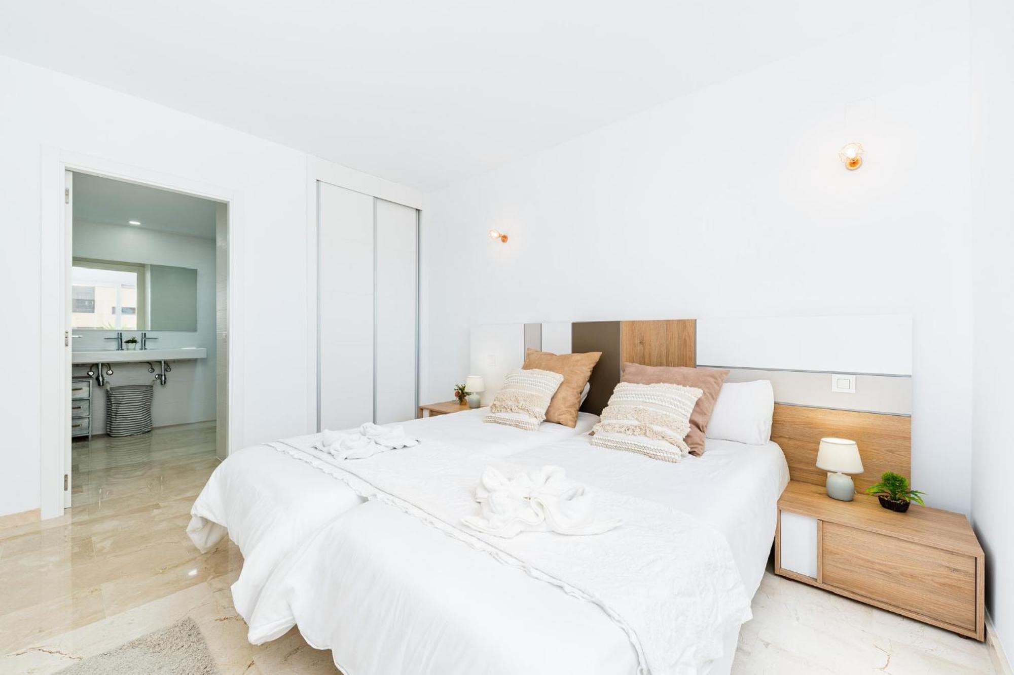 Tornado Apartamento Sunrise Torrevieja Buitenkant foto