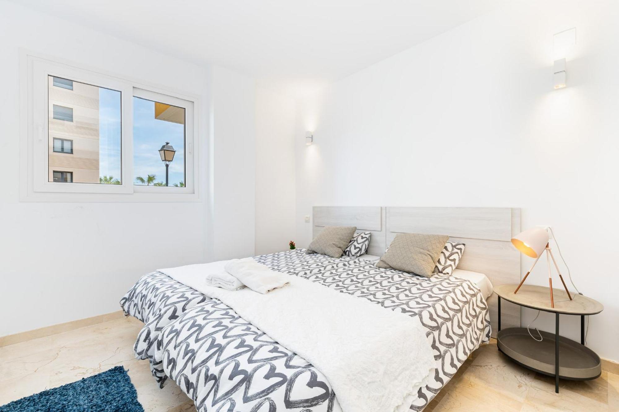 Tornado Apartamento Sunrise Torrevieja Buitenkant foto