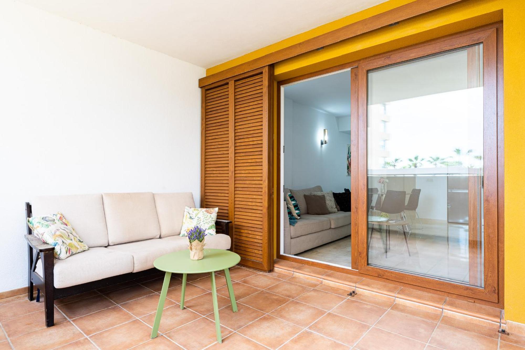 Tornado Apartamento Sunrise Torrevieja Buitenkant foto